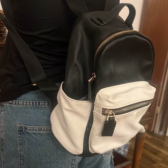 Mini backpack - Picture 2 of 6